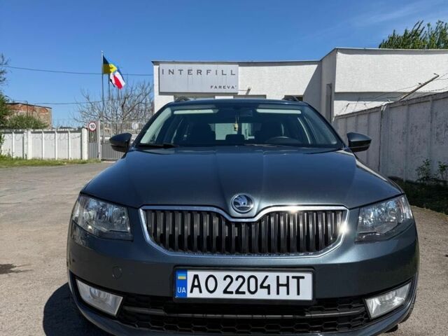 Сірий Шкода Октавія, об'ємом двигуна 2 л та пробігом 300 тис. км за 13000 $, фото 1 на Automoto.ua