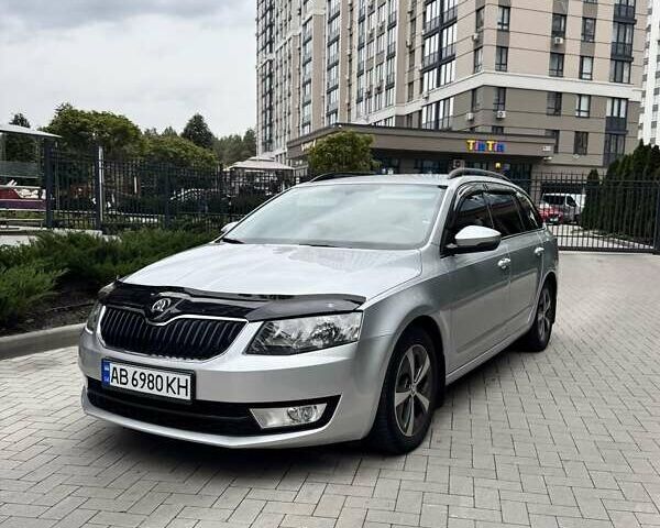 Серый Шкода Октавия, объемом двигателя 1.6 л и пробегом 189 тыс. км за 12500 $, фото 1 на Automoto.ua