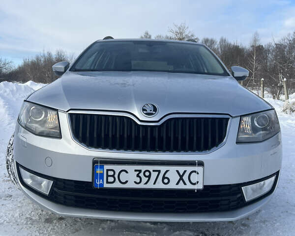Серый Шкода Октавия, объемом двигателя 1.6 л и пробегом 269 тыс. км за 10400 $, фото 1 на Automoto.ua