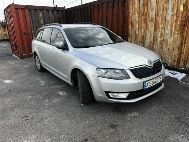 Серый Шкода Октавия, объемом двигателя 1.6 л и пробегом 230 тыс. км за 11000 $, фото 1 на Automoto.ua