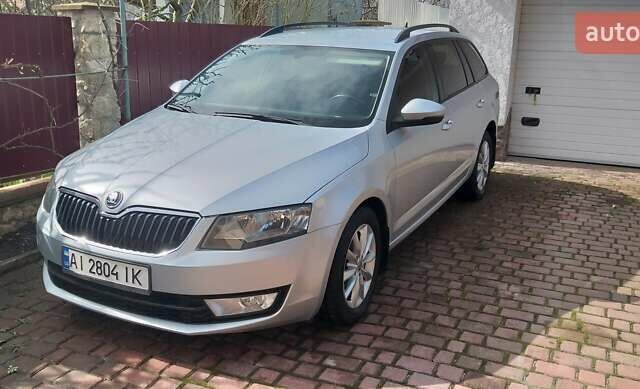Серый Шкода Октавия, объемом двигателя 1.6 л и пробегом 230 тыс. км за 10550 $, фото 1 на Automoto.ua