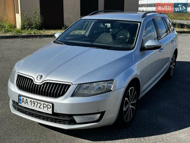 Серый Шкода Октавия, объемом двигателя 2 л и пробегом 297 тыс. км за 12500 $, фото 1 на Automoto.ua