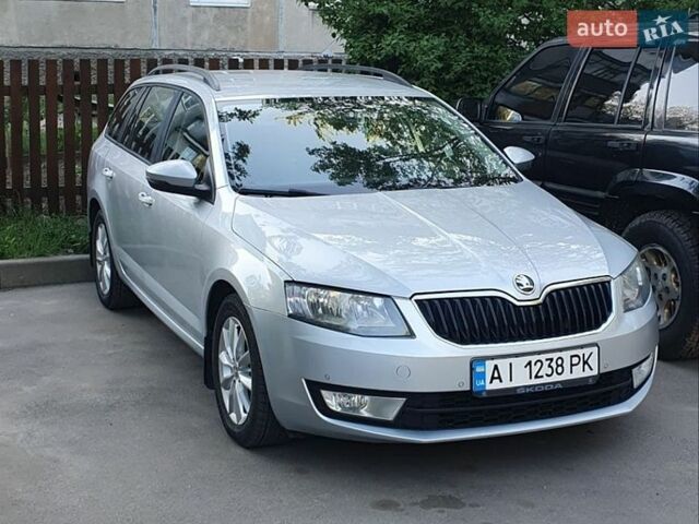 Серый Шкода Октавия, объемом двигателя 1.6 л и пробегом 216 тыс. км за 12700 $, фото 1 на Automoto.ua