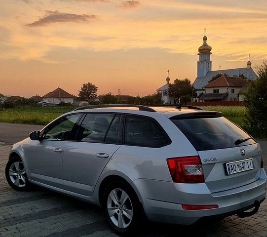 Серый Шкода Октавия, объемом двигателя 1.6 л и пробегом 236 тыс. км за 9600 $, фото 1 на Automoto.ua