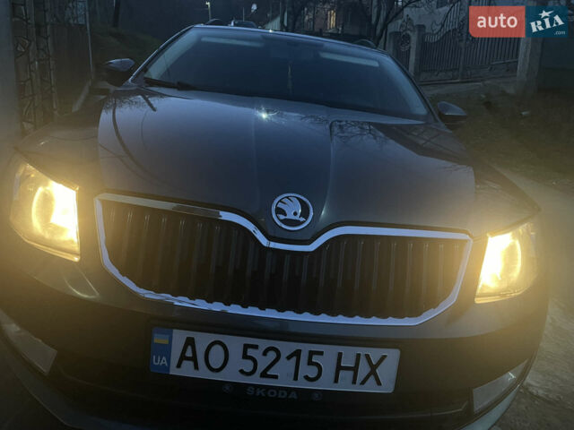 Серый Шкода Октавия, объемом двигателя 1.6 л и пробегом 340 тыс. км за 10900 $, фото 1 на Automoto.ua