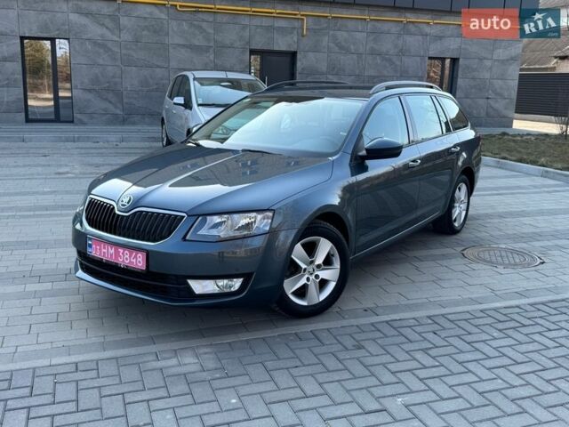 Серый Шкода Октавия, объемом двигателя 1.6 л и пробегом 216 тыс. км за 12300 $, фото 1 на Automoto.ua
