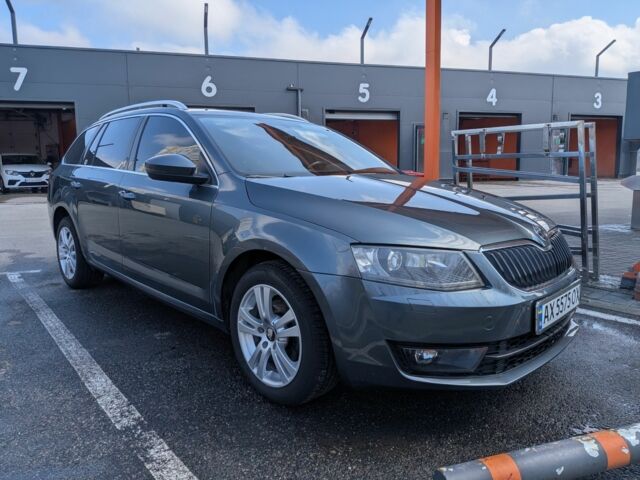Серый Шкода Октавия, объемом двигателя 1.6 л и пробегом 280 тыс. км за 11900 $, фото 1 на Automoto.ua