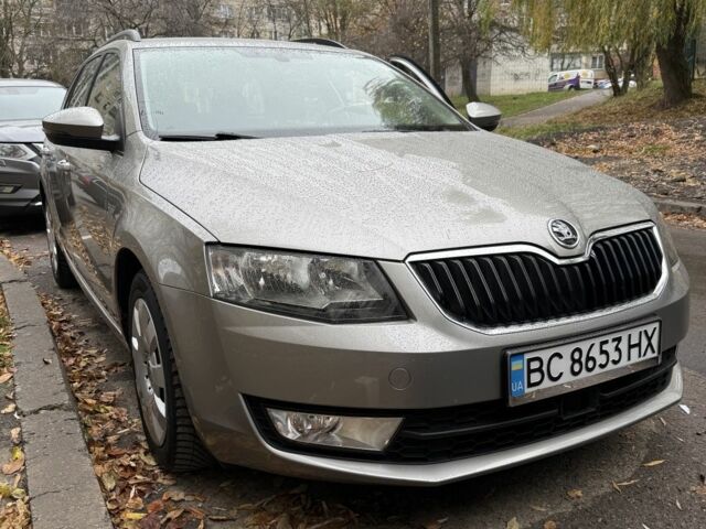Серый Шкода Октавия, объемом двигателя 2 л и пробегом 253 тыс. км за 11900 $, фото 1 на Automoto.ua
