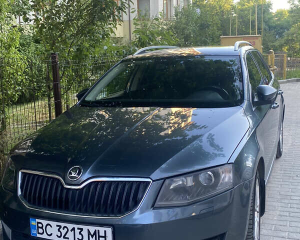 Серый Шкода Октавия, объемом двигателя 1.6 л и пробегом 213 тыс. км за 13700 $, фото 1 на Automoto.ua