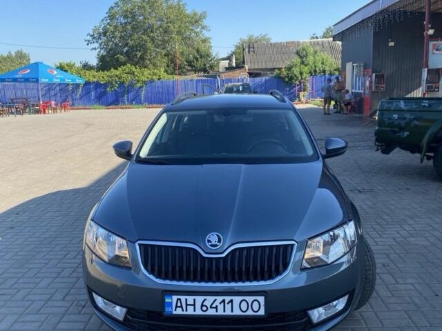 Серый Шкода Октавия, объемом двигателя 1.6 л и пробегом 234 тыс. км за 12000 $, фото 1 на Automoto.ua