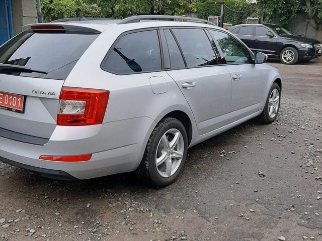 Серый Шкода Октавия, объемом двигателя 1.6 л и пробегом 196 тыс. км за 11400 $, фото 1 на Automoto.ua
