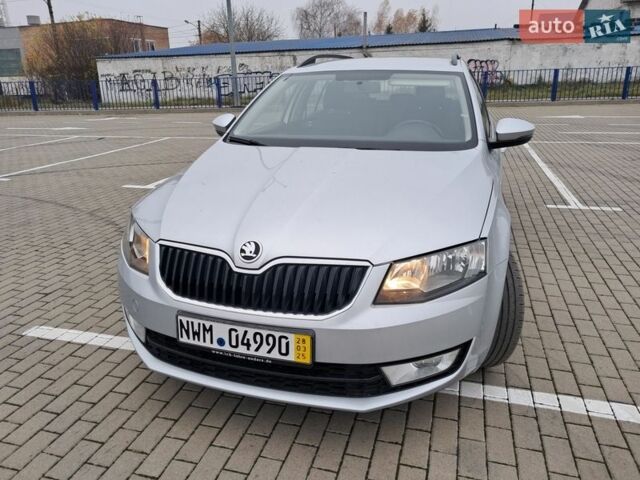 Серый Шкода Октавия, объемом двигателя 1.6 л и пробегом 240 тыс. км за 9999 $, фото 1 на Automoto.ua