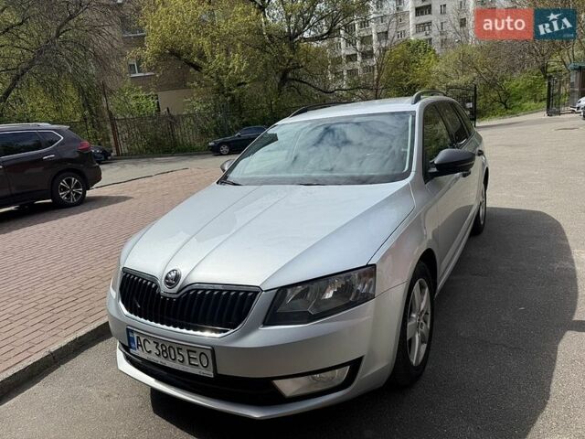 Серый Шкода Октавия, объемом двигателя 1.6 л и пробегом 259 тыс. км за 10250 $, фото 1 на Automoto.ua