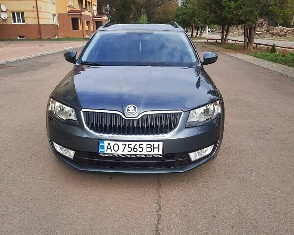 Сірий Шкода Октавія, об'ємом двигуна 1.6 л та пробігом 180 тис. км за 12100 $, фото 1 на Automoto.ua