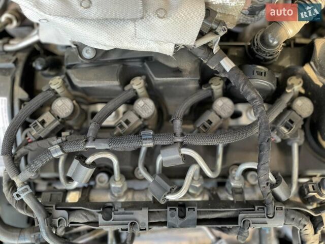 Сірий Шкода Октавія, об'ємом двигуна 1.6 л та пробігом 300 тис. км за 11899 $, фото 1 на Automoto.ua