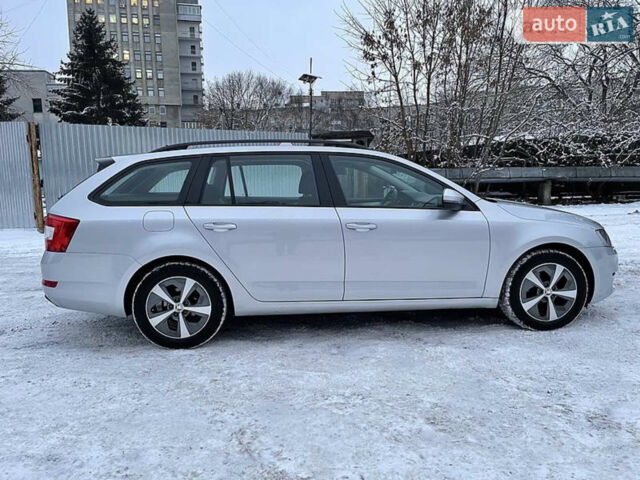 Серый Шкода Октавия, объемом двигателя 1.6 л и пробегом 255 тыс. км за 12100 $, фото 1 на Automoto.ua