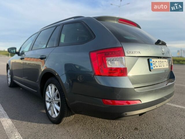 Сірий Шкода Октавія, об'ємом двигуна 1.6 л та пробігом 195 тис. км за 12500 $, фото 1 на Automoto.ua
