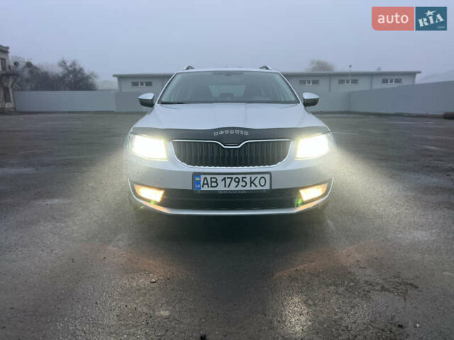 Сірий Шкода Октавія, об'ємом двигуна 1.6 л та пробігом 302 тис. км за 12300 $, фото 1 на Automoto.ua