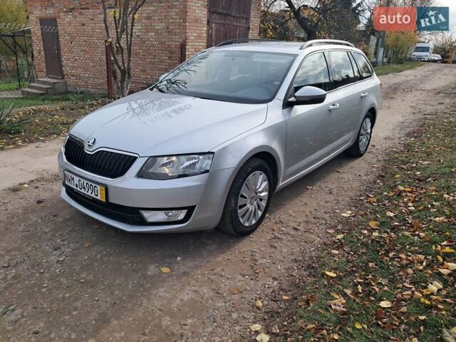 Серый Шкода Октавия, объемом двигателя 1.6 л и пробегом 240 тыс. км за 11300 $, фото 1 на Automoto.ua