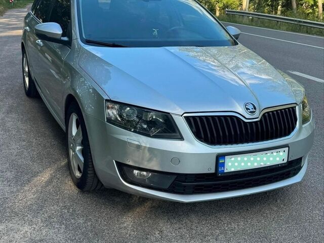 Сірий Шкода Октавія, об'ємом двигуна 2 л та пробігом 293 тис. км за 13500 $, фото 1 на Automoto.ua