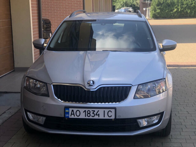 Сірий Шкода Октавія, об'ємом двигуна 1.6 л та пробігом 310 тис. км за 11800 $, фото 1 на Automoto.ua