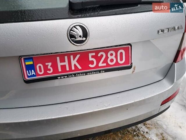 Серый Шкода Октавия, объемом двигателя 1.6 л и пробегом 265 тыс. км за 9999 $, фото 1 на Automoto.ua