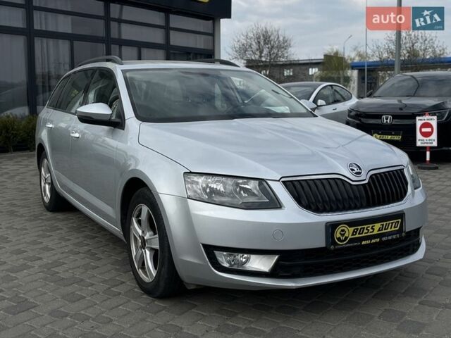 Серый Шкода Октавия, объемом двигателя 1.6 л и пробегом 239 тыс. км за 10600 $, фото 1 на Automoto.ua