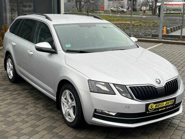 Серый Шкода Октавия, объемом двигателя 0 л и пробегом 248 тыс. км за 13500 $, фото 1 на Automoto.ua