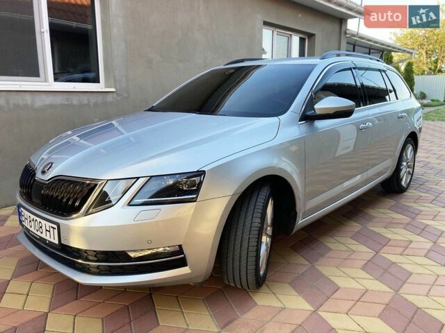 Серый Шкода Октавия, объемом двигателя 1.6 л и пробегом 234 тыс. км за 17100 $, фото 1 на Automoto.ua