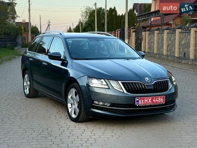 Серый Шкода Октавия, объемом двигателя 1.98 л и пробегом 247 тыс. км за 16200 $, фото 1 на Automoto.ua