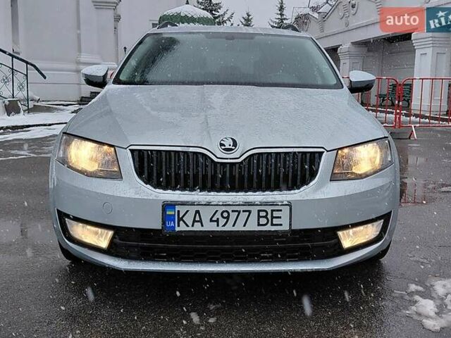 Сірий Шкода Октавія, об'ємом двигуна 1.6 л та пробігом 246 тис. км за 10900 $, фото 1 на Automoto.ua