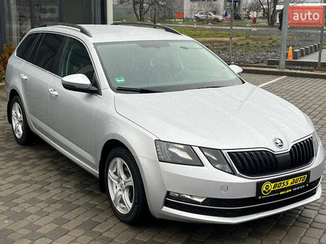 Сірий Шкода Октавія, об'ємом двигуна 2 л та пробігом 248 тис. км за 13500 $, фото 1 на Automoto.ua