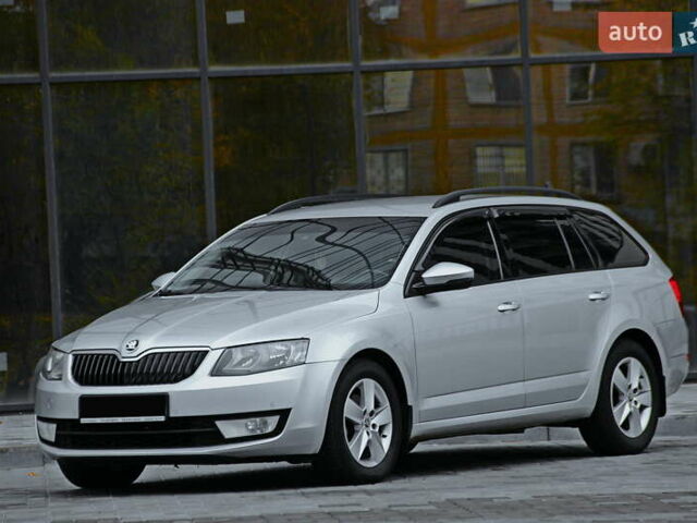 Шкода Октавія 2017 у Дніпро (Дніпропетровську) на Automoto.ua Сірий Шкода Октавія, об'ємом двигуна 2 л та пробігом 141 тис. км за 12800 $, фото 1 на Automoto.ua