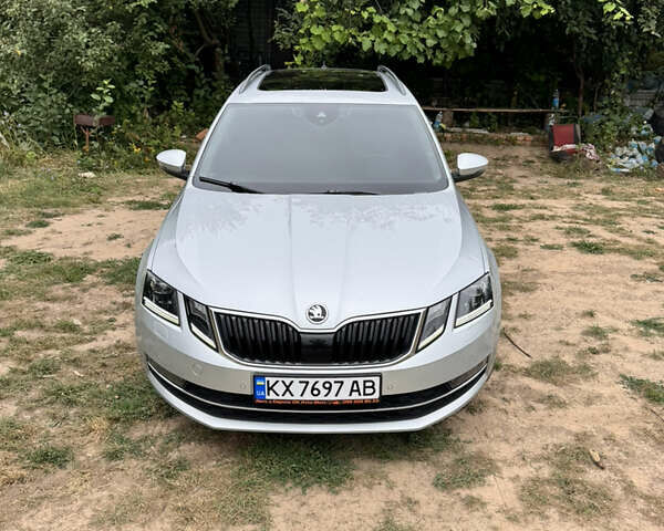 Сірий Шкода Октавія, об'ємом двигуна 1.97 л та пробігом 252 тис. км за 14500 $, фото 1 на Automoto.ua