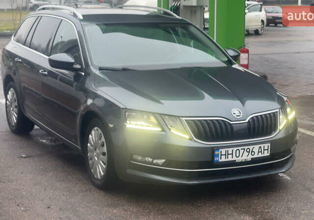 Сірий Шкода Октавія, об'ємом двигуна 1.97 л та пробігом 235 тис. км за 15000 $, фото 1 на Automoto.ua