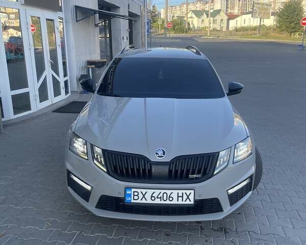 Сірий Шкода Октавія, об'ємом двигуна 1.97 л та пробігом 258 тис. км за 16599 $, фото 1 на Automoto.ua