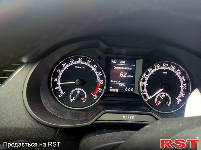 Сірий Шкода Октавія, об'ємом двигуна 1.6 л та пробігом 185 тис. км за 15200 $, фото 1 на Automoto.ua