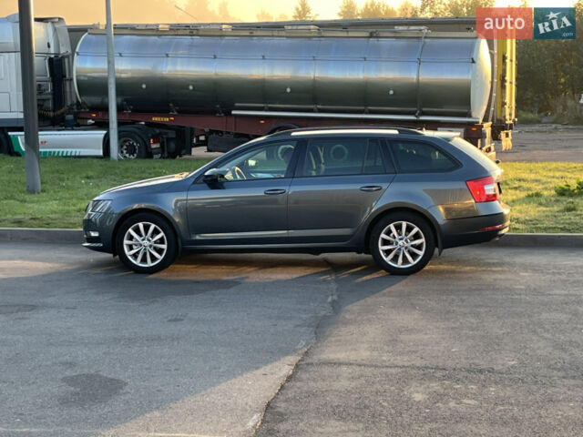 Сірий Шкода Октавія, об'ємом двигуна 1.6 л та пробігом 245 тис. км за 12750 $, фото 1 на Automoto.ua