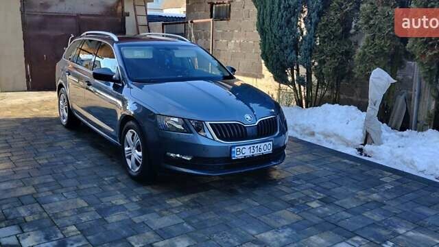 Сірий Шкода Октавія, об'ємом двигуна 1.6 л та пробігом 289 тис. км за 12500 $, фото 1 на Automoto.ua