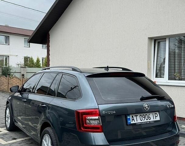 Сірий Шкода Октавія, об'ємом двигуна 1.6 л та пробігом 287 тис. км за 10900 $, фото 1 на Automoto.ua