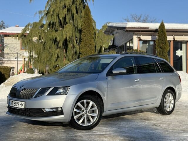 Серый Шкода Октавия, объемом двигателя 2 л и пробегом 225 тыс. км за 11999 $, фото 1 на Automoto.ua