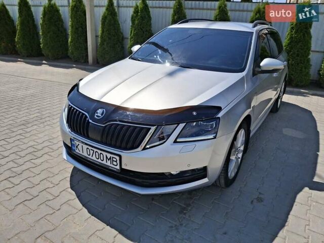 Серый Шкода Октавия, объемом двигателя 1.97 л и пробегом 278 тыс. км за 20000 $, фото 1 на Automoto.ua