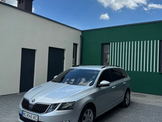 Серый Шкода Октавия, объемом двигателя 1.6 л и пробегом 289 тыс. км за 12500 $, фото 1 на Automoto.ua