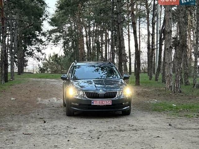 Серый Шкода Октавия, объемом двигателя 2 л и пробегом 283 тыс. км за 15699 $, фото 1 на Automoto.ua