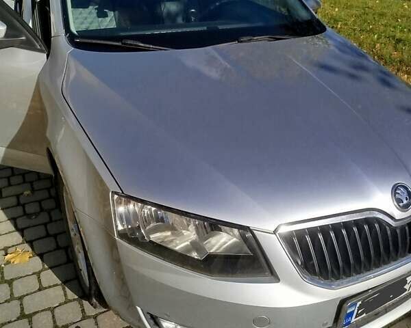 Серый Шкода Октавия, объемом двигателя 1.6 л и пробегом 255 тыс. км за 13500 $, фото 1 на Automoto.ua