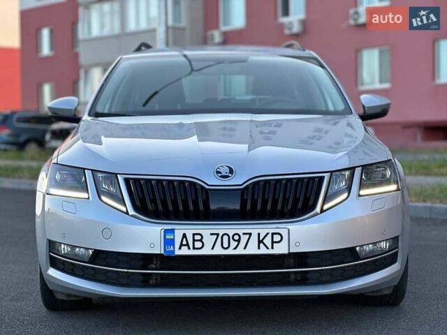 Серый Шкода Октавия, объемом двигателя 2 л и пробегом 305 тыс. км за 14700 $, фото 1 на Automoto.ua