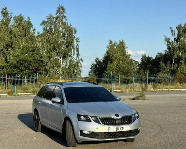 Сірий Шкода Октавія, об'ємом двигуна 1.6 л та пробігом 265 тис. км за 13000 $, фото 1 на Automoto.ua