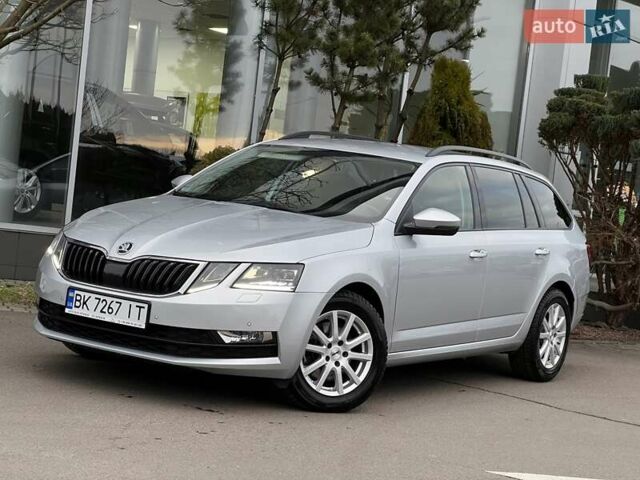 Серый Шкода Октавия, объемом двигателя 1.97 л и пробегом 304 тыс. км за 15350 $, фото 1 на Automoto.ua