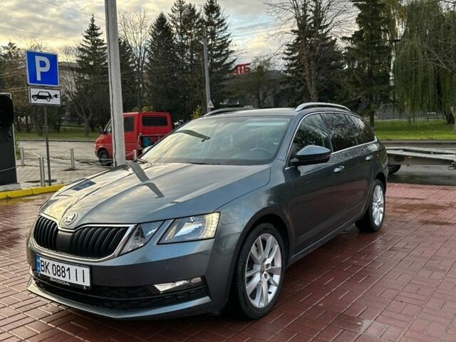 Серый Шкода Октавия, объемом двигателя 1.6 л и пробегом 310 тыс. км за 13000 $, фото 1 на Automoto.ua