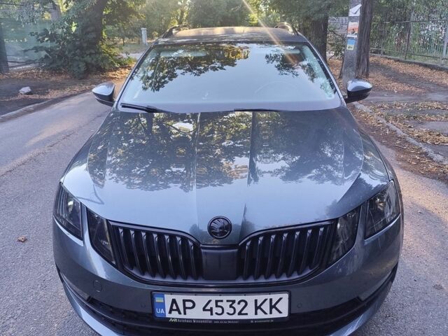 Серый Шкода Октавия, объемом двигателя 1.6 л и пробегом 220 тыс. км за 16500 $, фото 1 на Automoto.ua